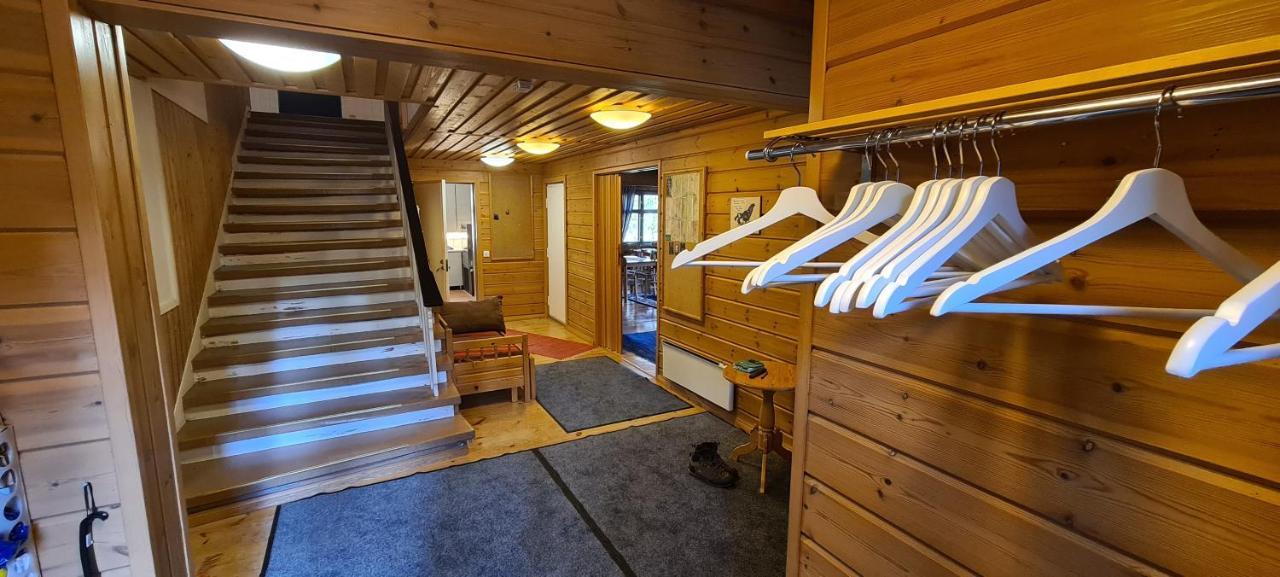 Silver Fox Hostel Äkäslompolo Eksteriør bilde
